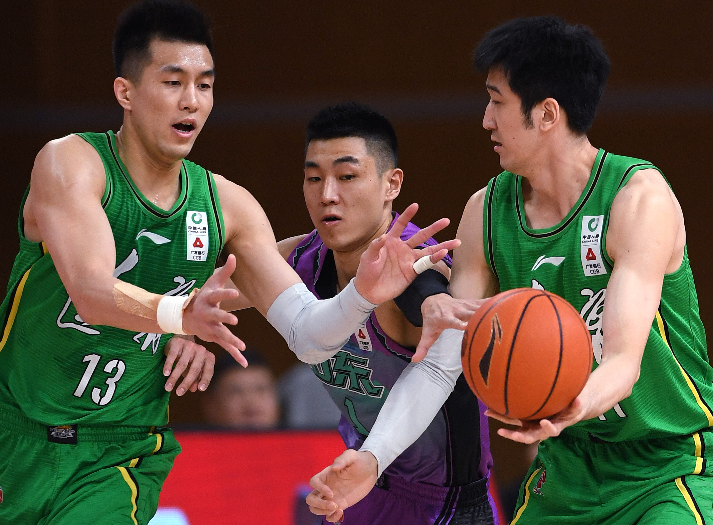 雷竞技竞猜CBA常规赛赛程吃紧，山东泰山赛前豪取连胜，管理层满意，医务组通报恢复的简单介绍