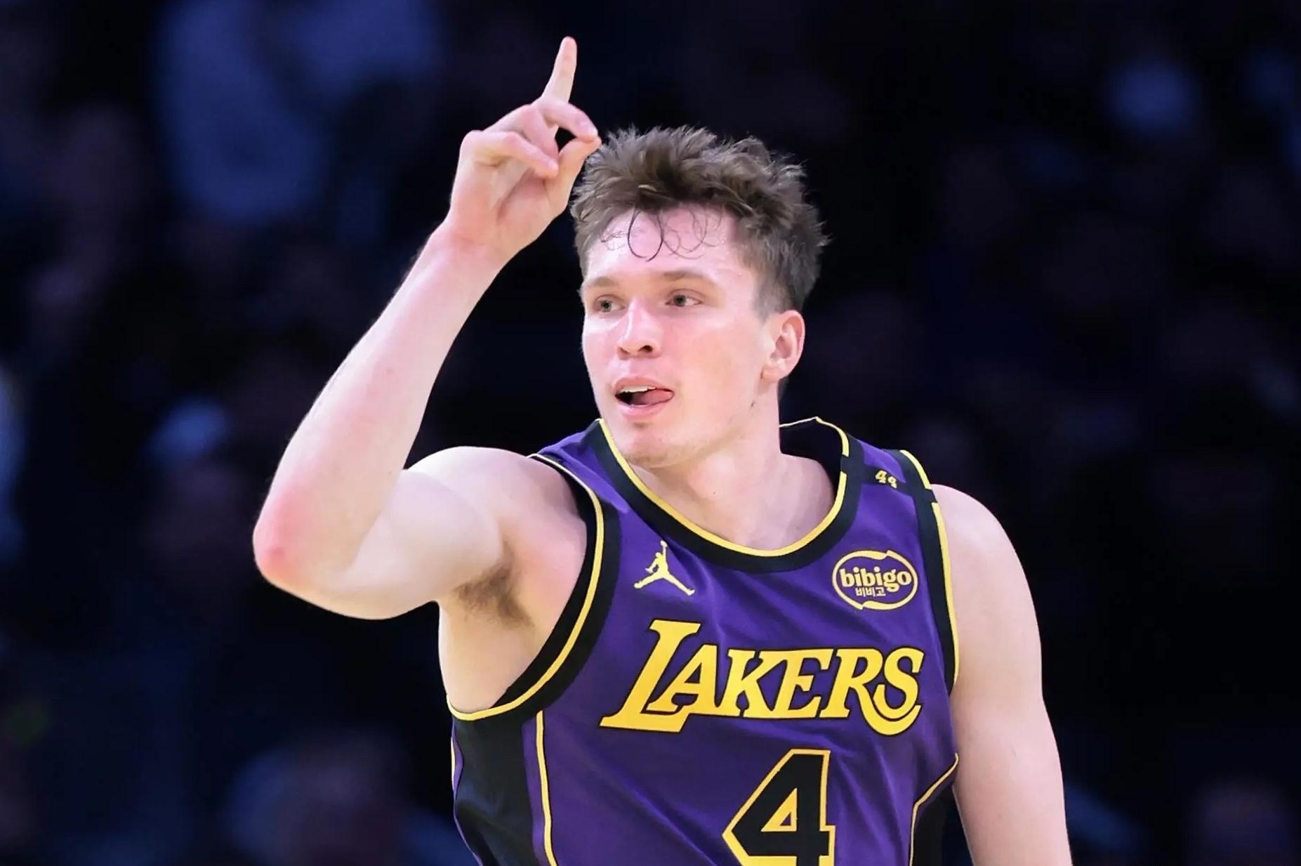 雷竞技竞猜足总杯倒计时，洛杉矶湖人今晚回应争议，细节引发关注，话题不断，临场指挥获称赞的简单介绍