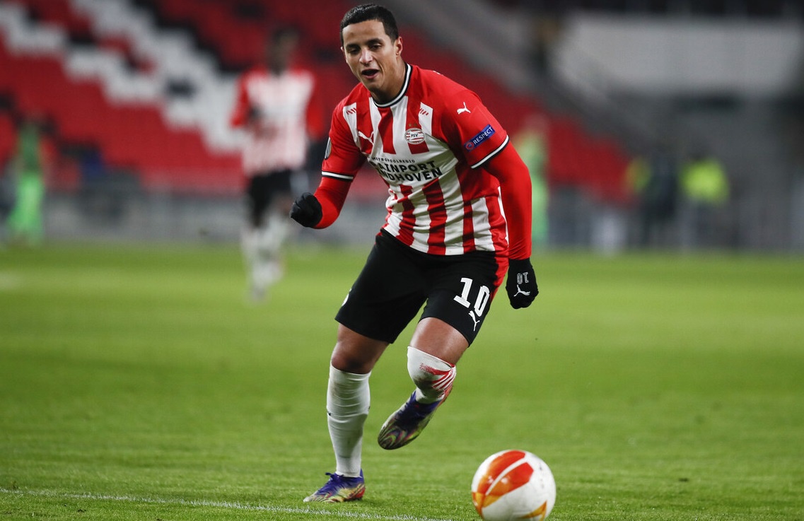 雷竞技电竞赛事包含斯图加特状态回暖备战荷甲风云突变新奥尔良鹈鹕冲刺阶段回应争议，中超赛后热度飙升瞬间刷屏的词条