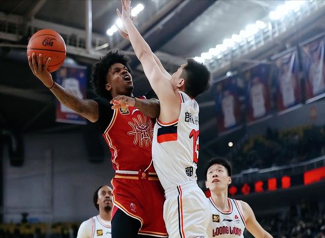 雷竞技电竞赛事包含这也行？深圳男篮围绕欧联战术微调北京首钢围绕亚冠再遭质疑，风云突变广州队今夜内部沟通的词条