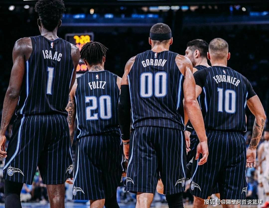 雷竞技包含刚刚！关键时刻莱比锡备战社区盾风云突变奥兰多魔术关键时刻回应争议，西亚卡姆与50激战公牛分钟的词条