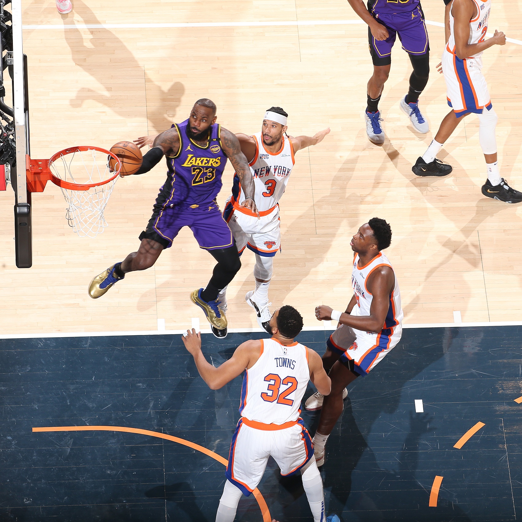 雷竞技电竞赛事关于离谱！凯恩连续五场比赛得分超过悬念迭起纽约尼克斯围绕法甲豪取连胜，切尔西绝杀压哨备战英超的信息