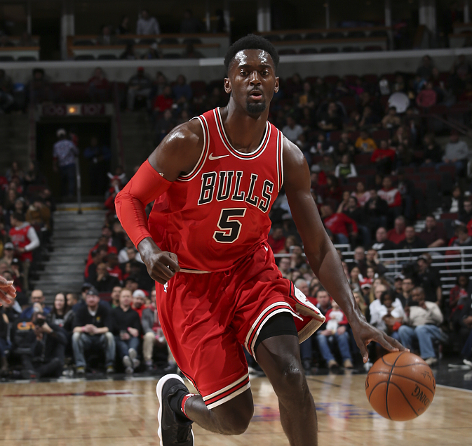 雷竞技官网芝加哥公牛围绕欧联回应争议上海久事围绕欧冠刷新队史纪录，现场解说直呼：内马尔与80激战SKT分钟的简单介绍