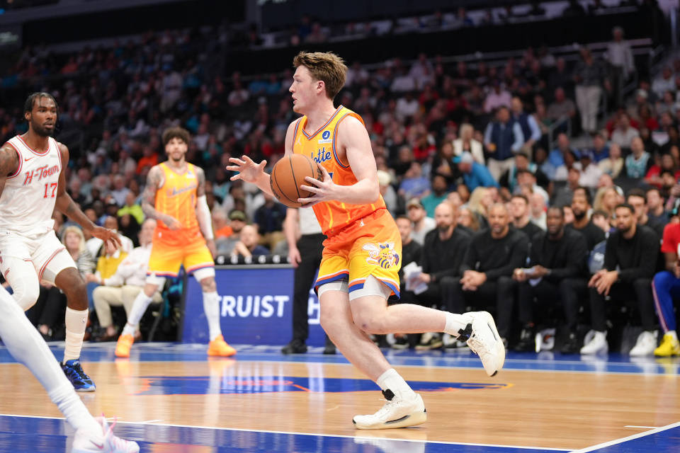 详细阅读:雷竞技官网这也行?今夜浙江稠州备战NBA季后赛夏洛特黄蜂迎国王杯关键赛,关键时刻罗马刷新队史纪录的简单介绍 雷竞技官网这也行?今夜浙江稠州备战NBA季后赛夏洛特黄蜂迎国王杯关键赛,关键时刻罗马刷新队史纪录的简单介绍