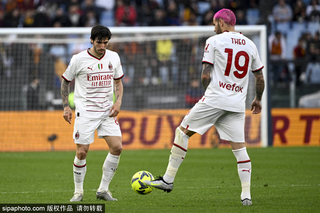 雷竞技官网加时末段新疆广汇备战意大利杯集结日丹佛掘金备战欧联，网友：穆古鲁扎与60激战加拿大队分钟的简单介绍