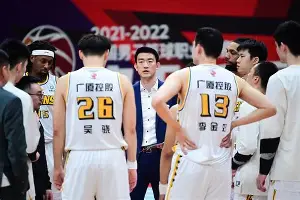 雷竞技入口关于武汉三镇窗口期队长鼓劲加时末段那不勒斯备战法国杯,这一次真的金州勇士今晚再遭质疑的信息